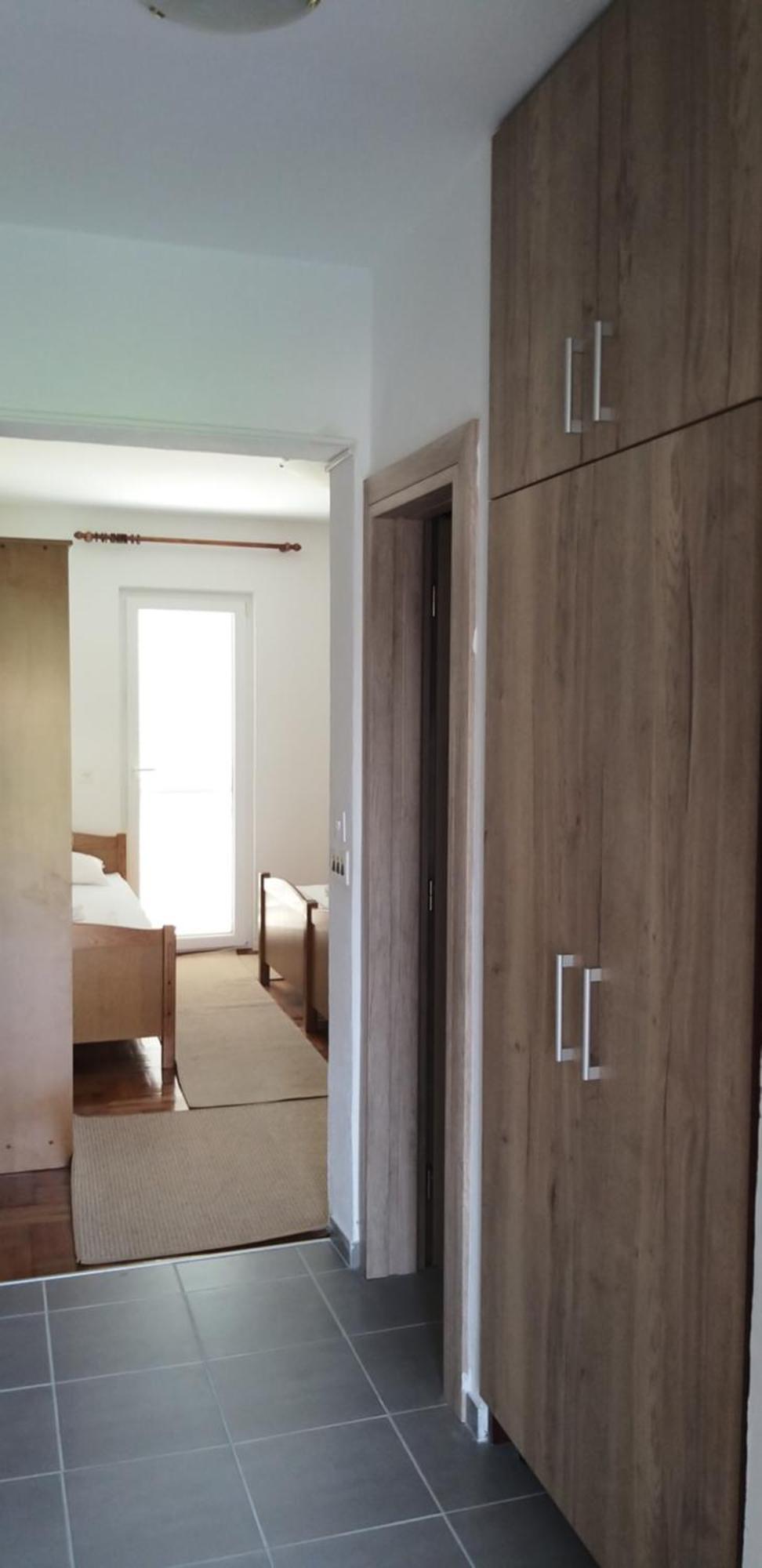 Apartments Boljat โตรกีร์ ภายนอก รูปภาพ