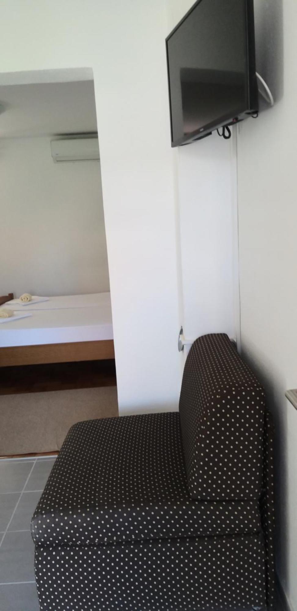 Apartments Boljat โตรกีร์ ห้อง รูปภาพ