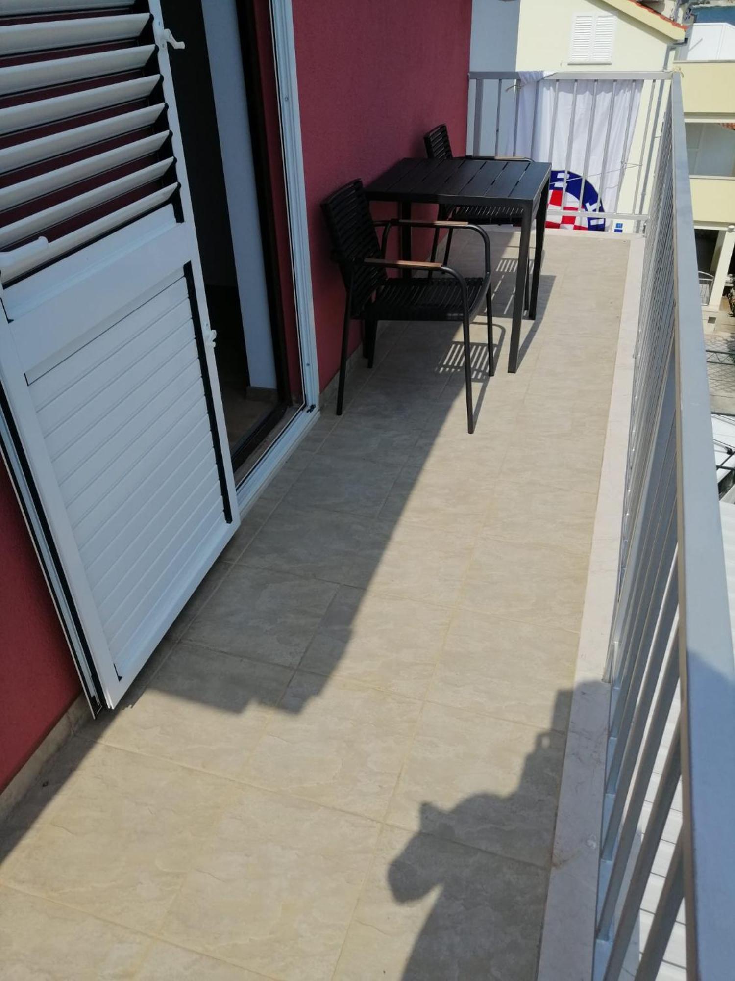 Apartments Boljat โตรกีร์ ห้อง รูปภาพ